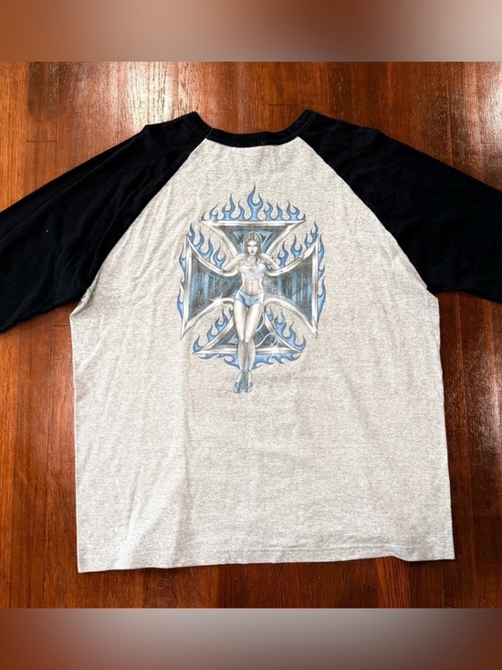Bullhead Other - Men's Bullhead Graphic Tee in Black and Light Gray with Blue Artwork